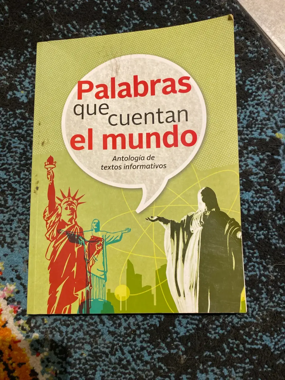 Libro 'Palabras que cuentan el mundo' - miniatura 1