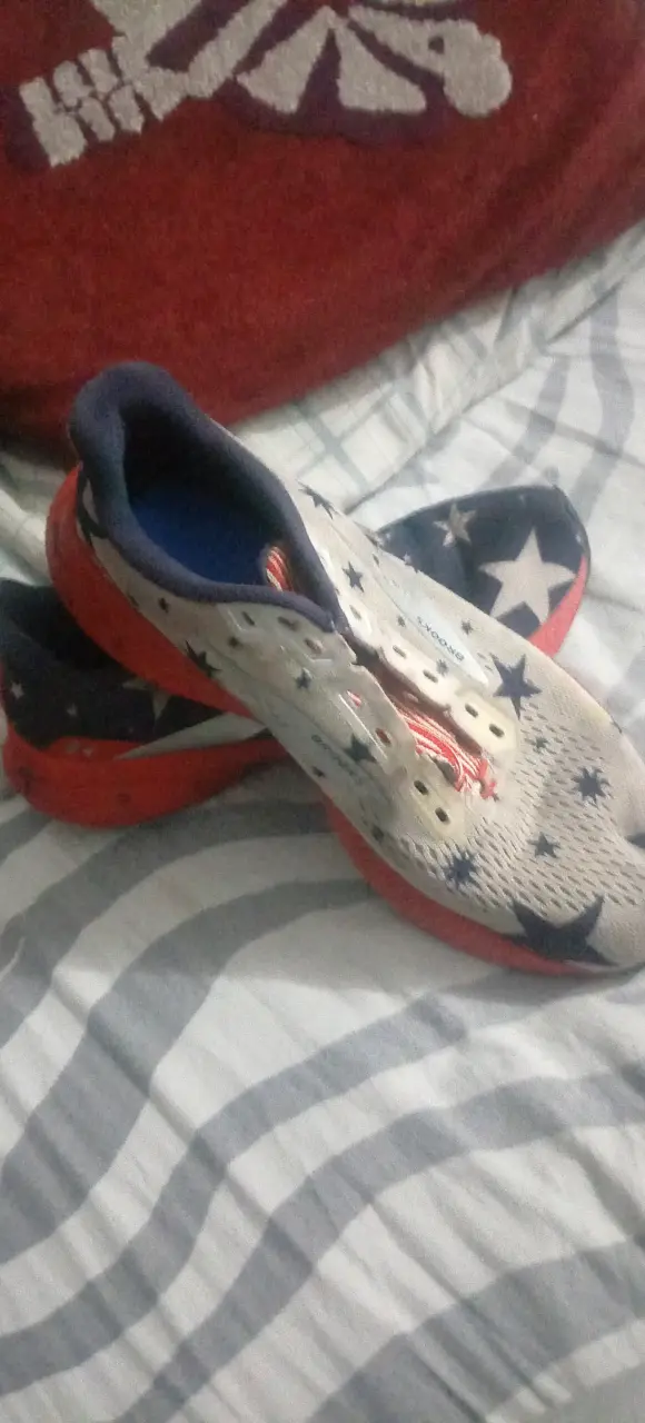 Botines negros con hebillas - miniatura 3