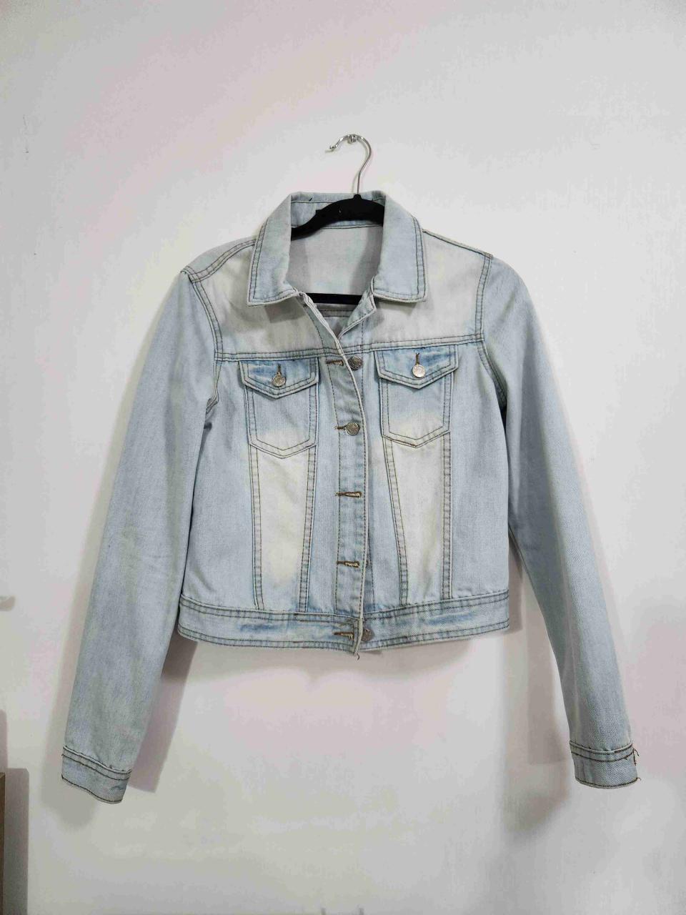 Chaqueta de mezclilla celeste
