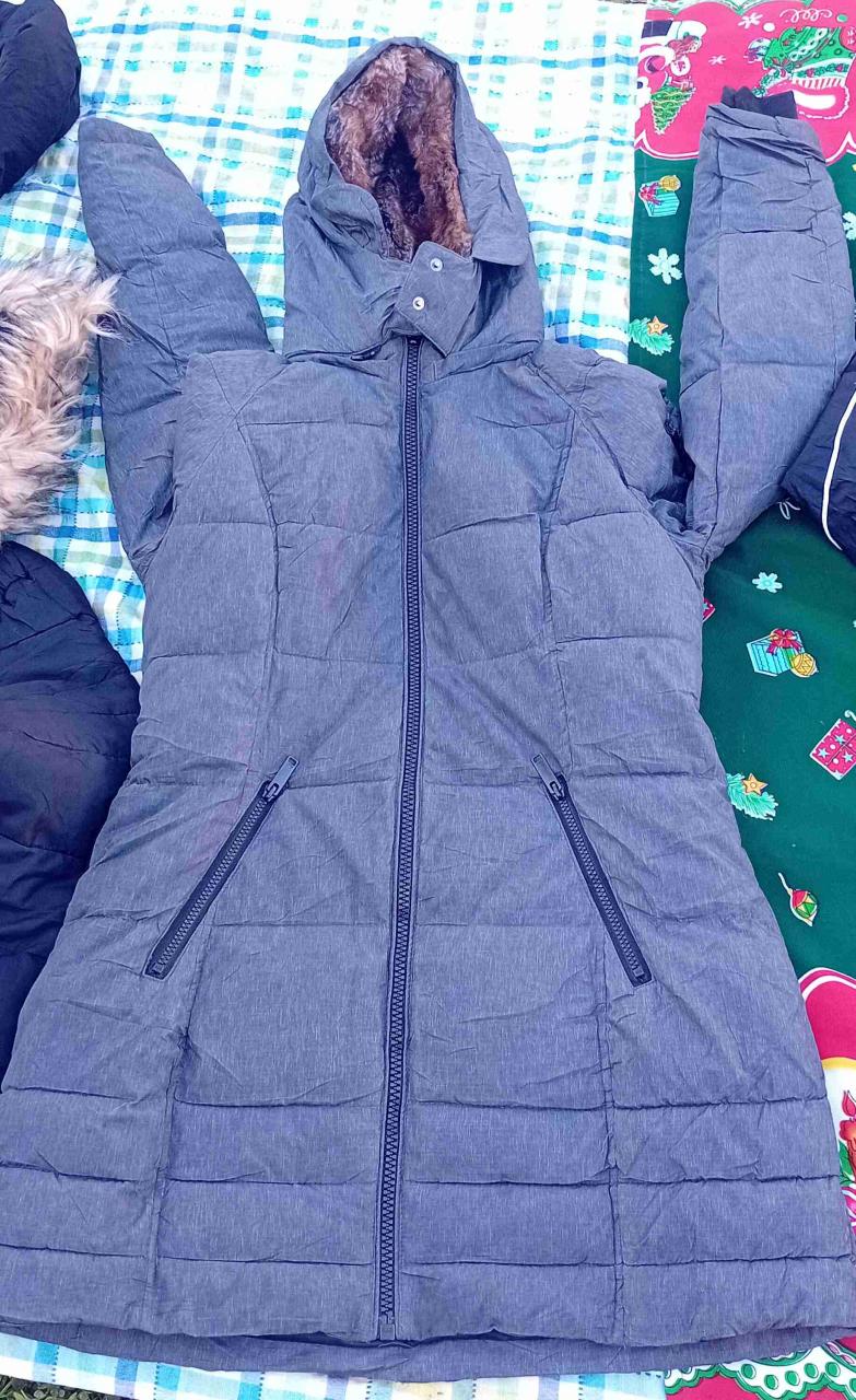 Parka azul con forro de piel - miniatura 3