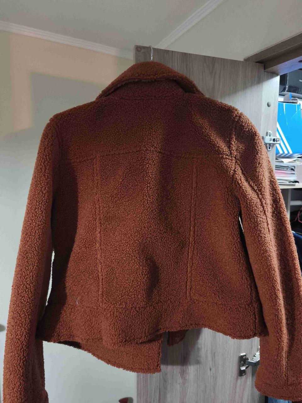 Chaqueta biker peluda terracota - miniatura 3