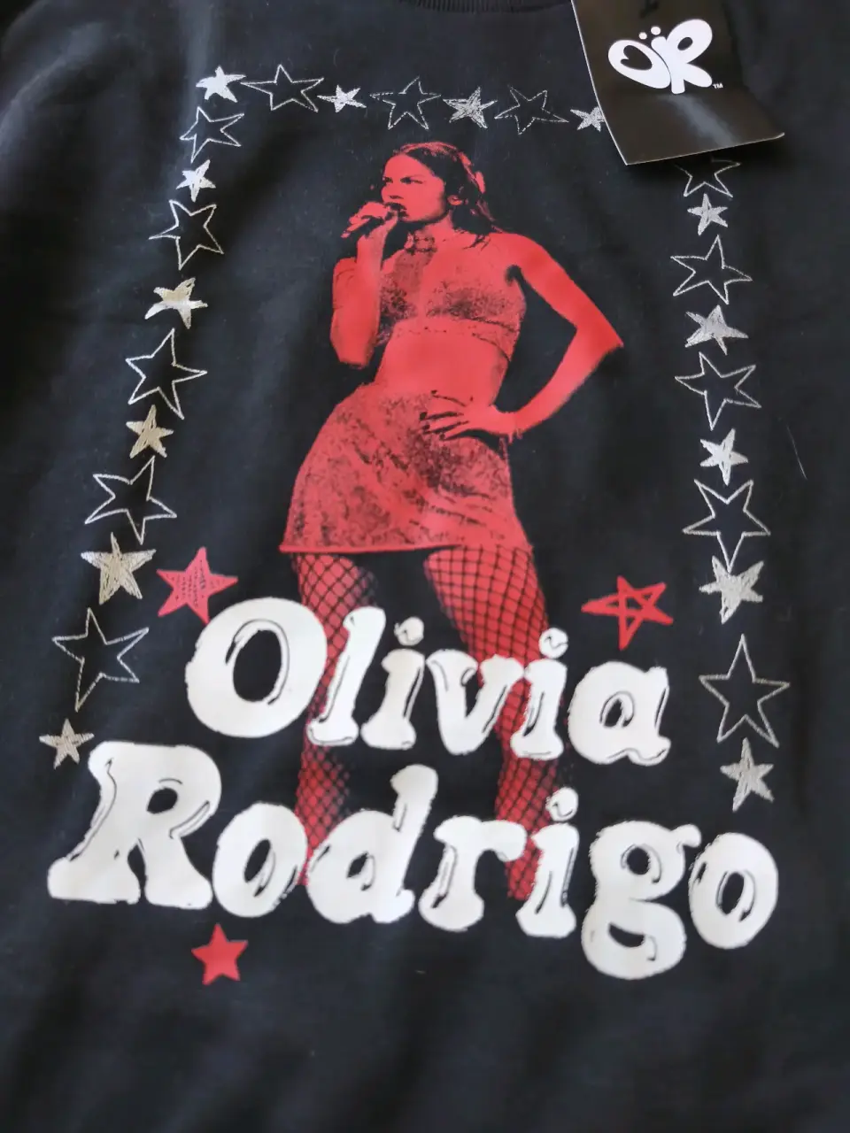 Polerón negro Olivia Rodrigo t11-12 y 13-14 - miniatura 2