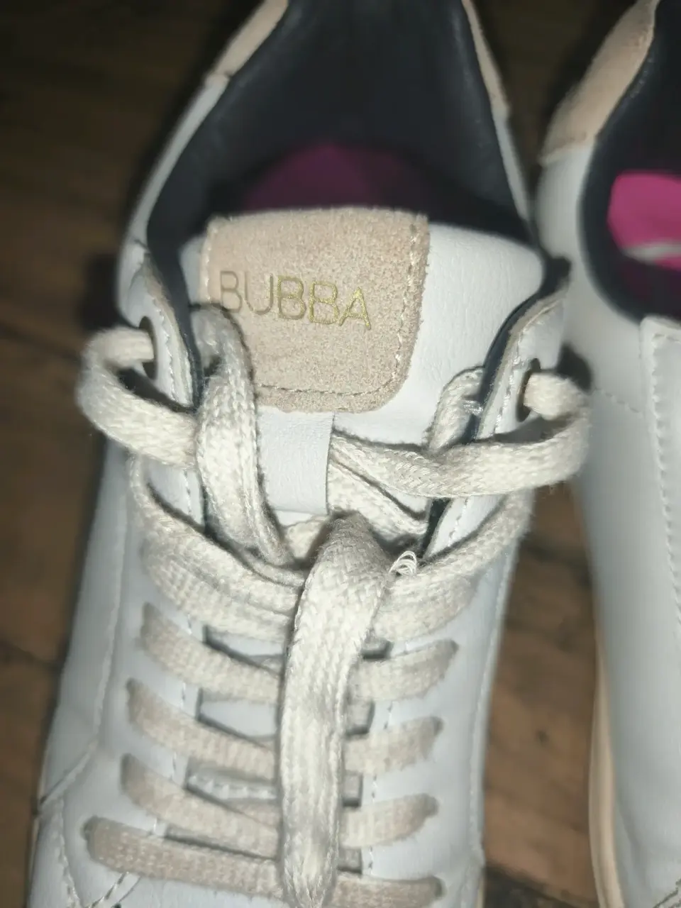 Zapatillas blancas casuales - miniatura 2