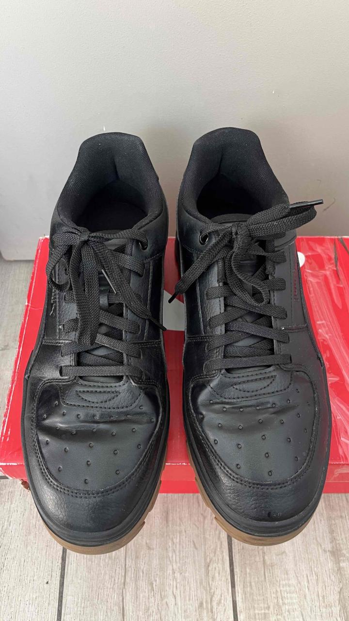 Zapatillas negras deportivas - miniatura 3