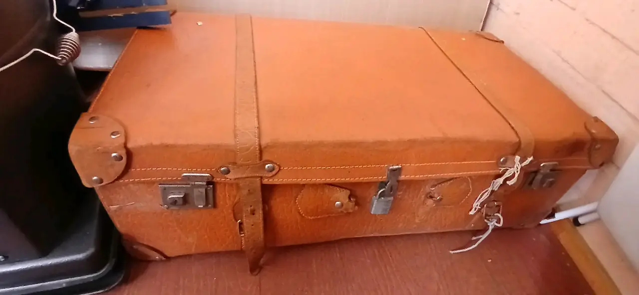 Maleta de cuero vintage - miniatura 4