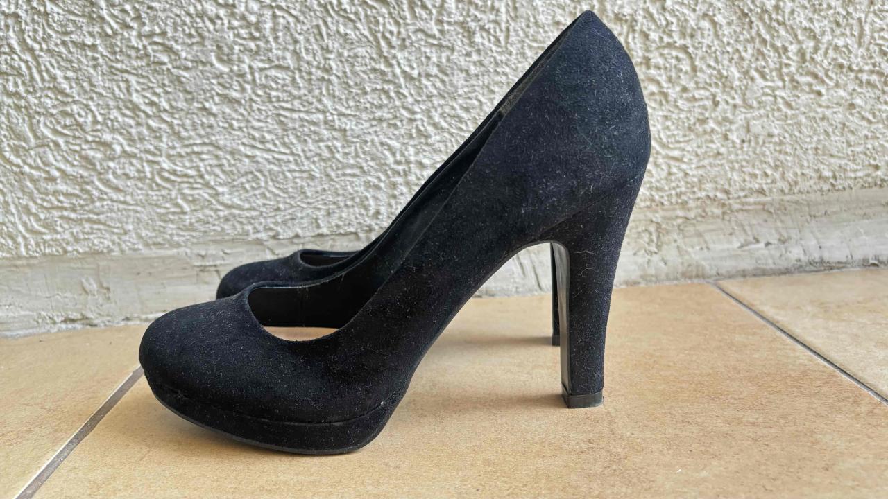 Zapatos de taco negro - miniatura 2