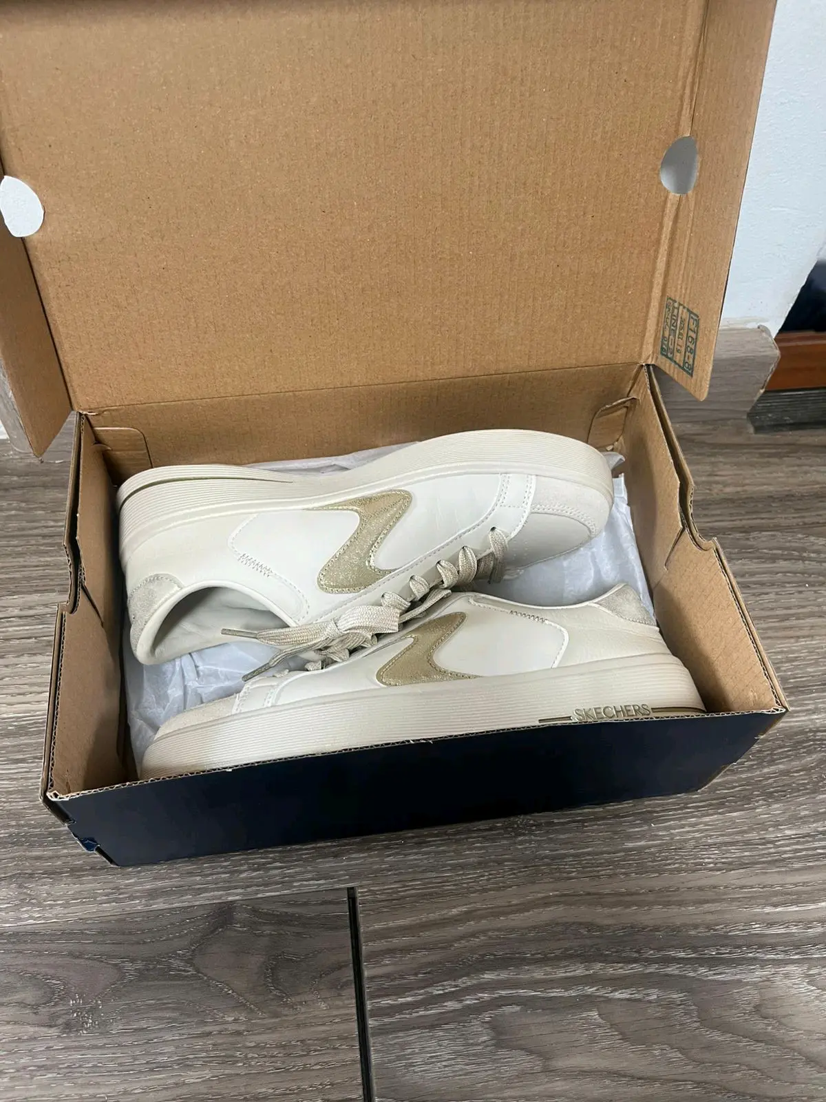 Zapatillas blancas clásicas - miniatura 2