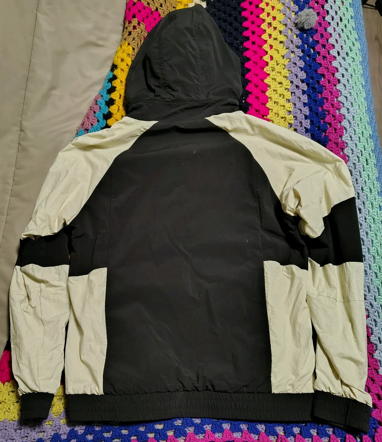 Cortavientos Diadora negro y blanco - miniatura 3