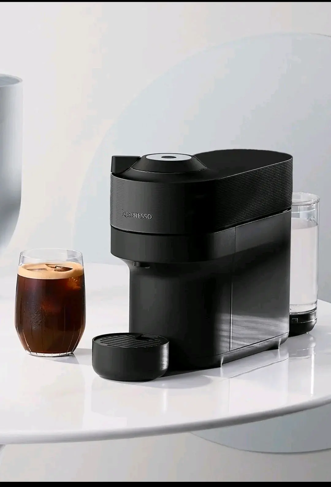 Cafetera Nespresso Vertuo pop negra