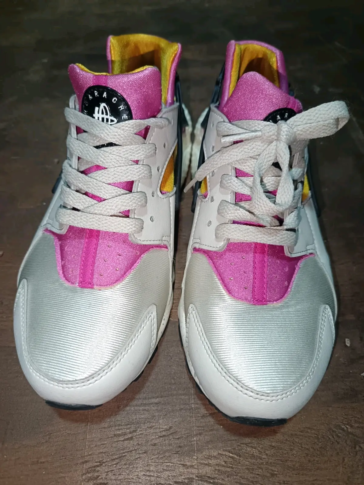 Zapatillas deportivas coloridas - miniatura 2