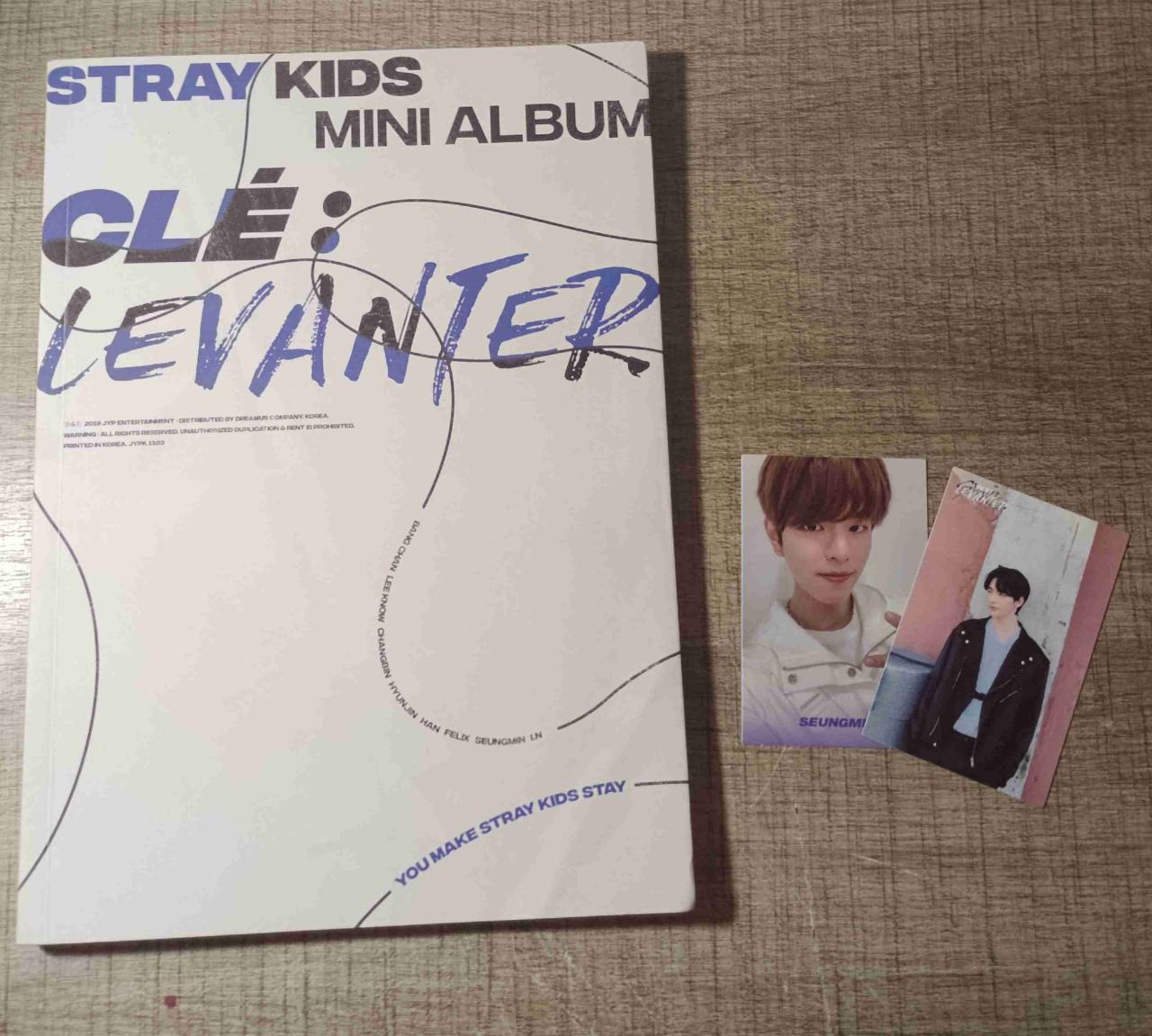 Álbum Stray Kids Clé: Levanter - miniatura 1