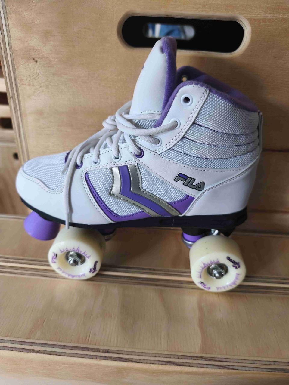 Patines de cuatro ruedas - miniatura 2