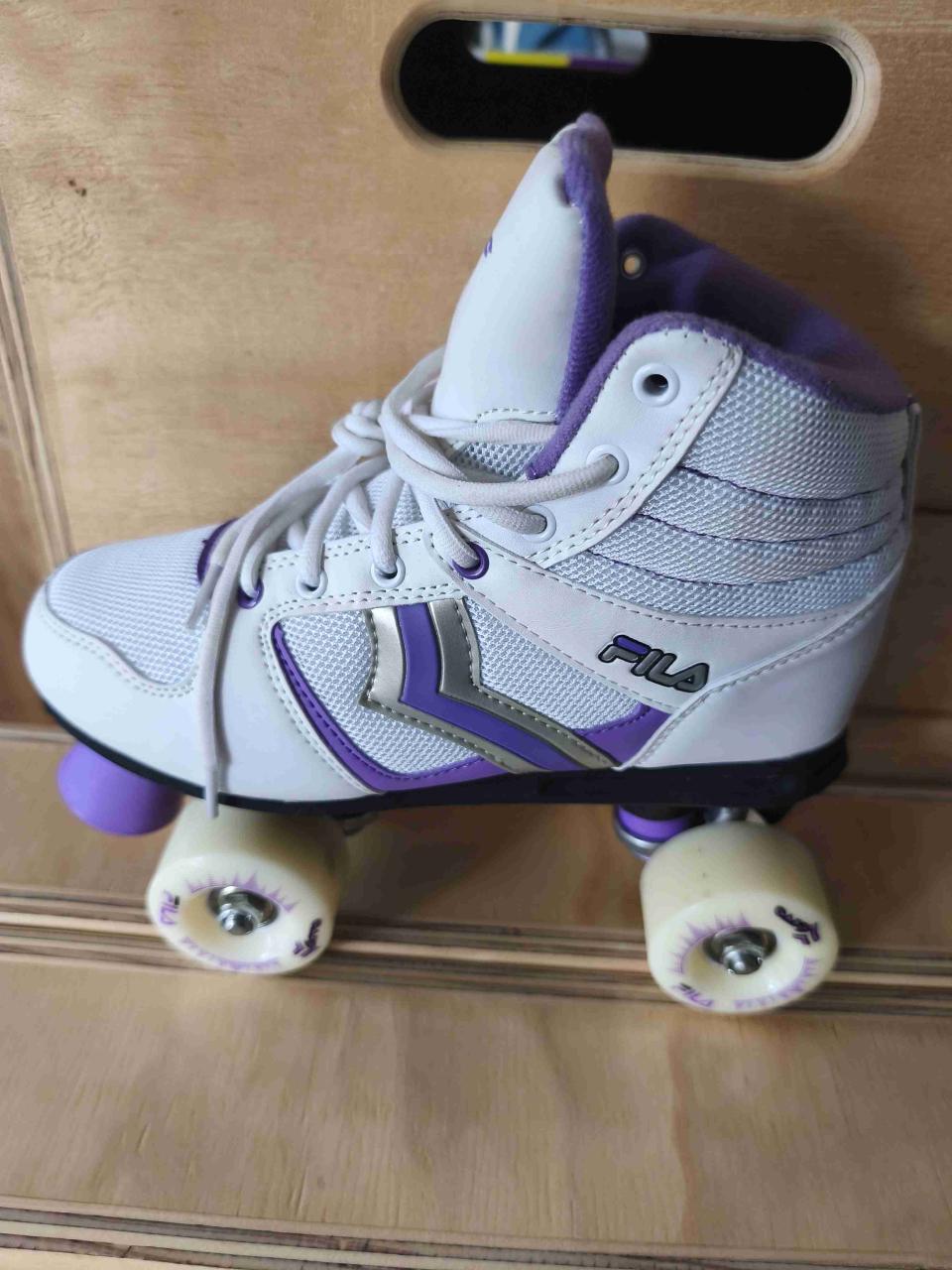 Patines de cuatro ruedas - miniatura 3
