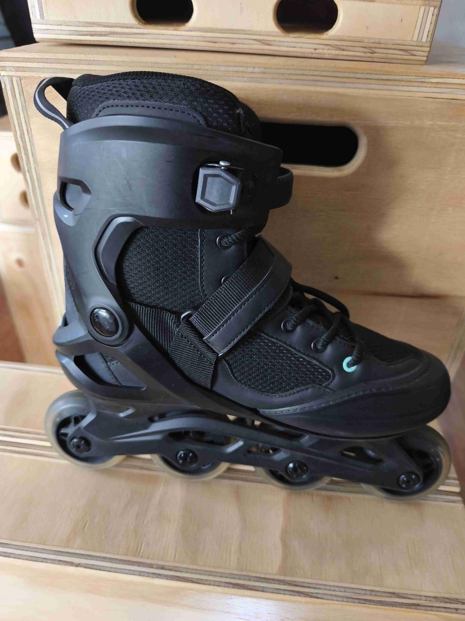 Patines en línea negros - miniatura 2