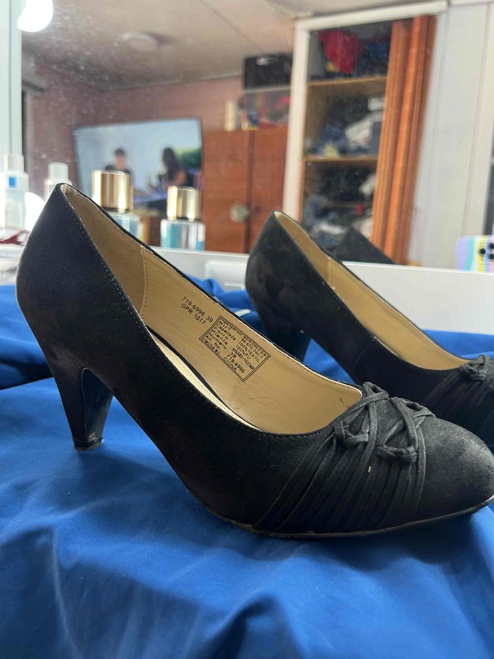 Zapatos de taco negro - miniatura 1