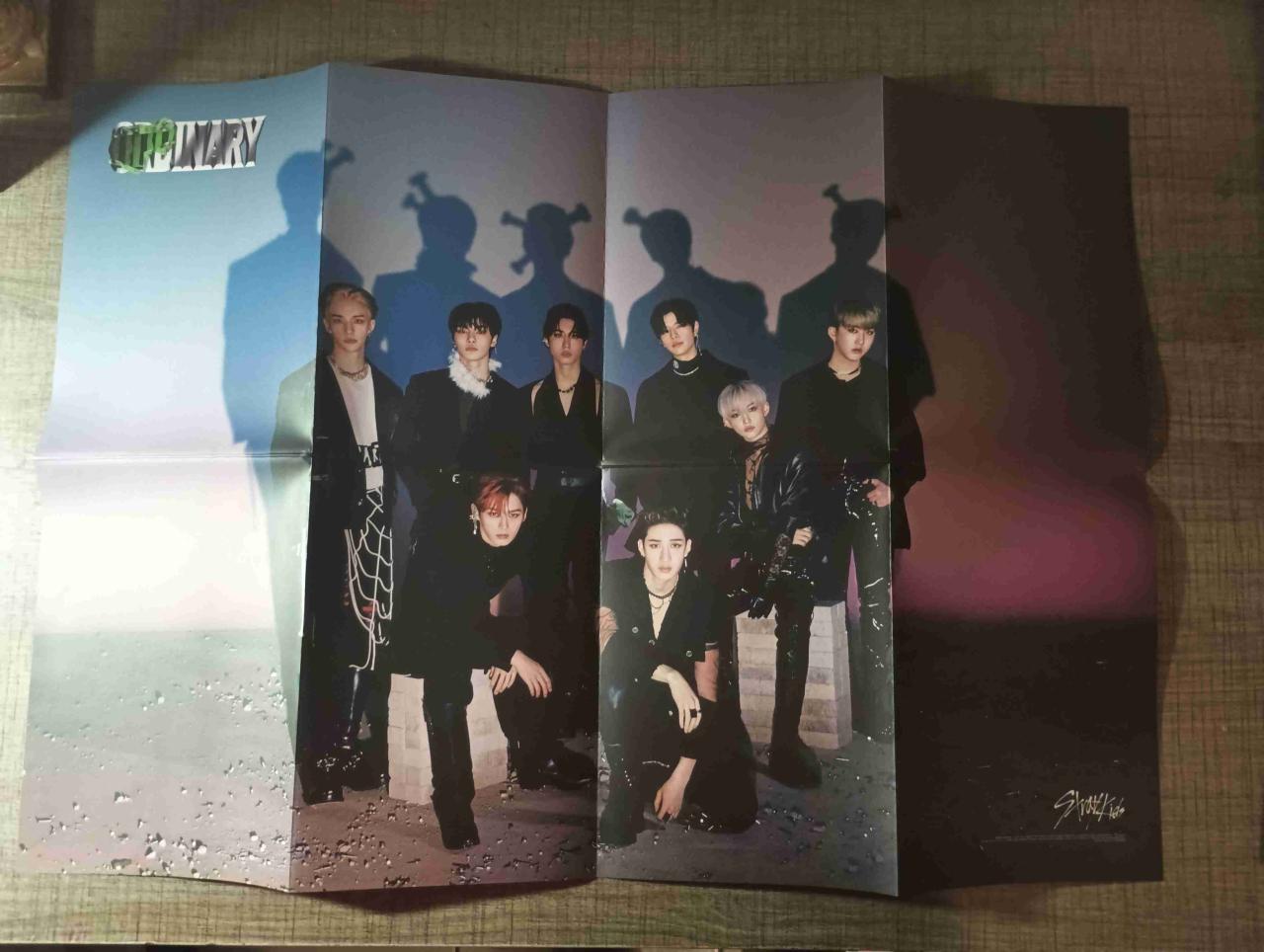 Álbum de Stray Kids THE ORDINARY EDICIÓN LIMITADA - miniatura 2