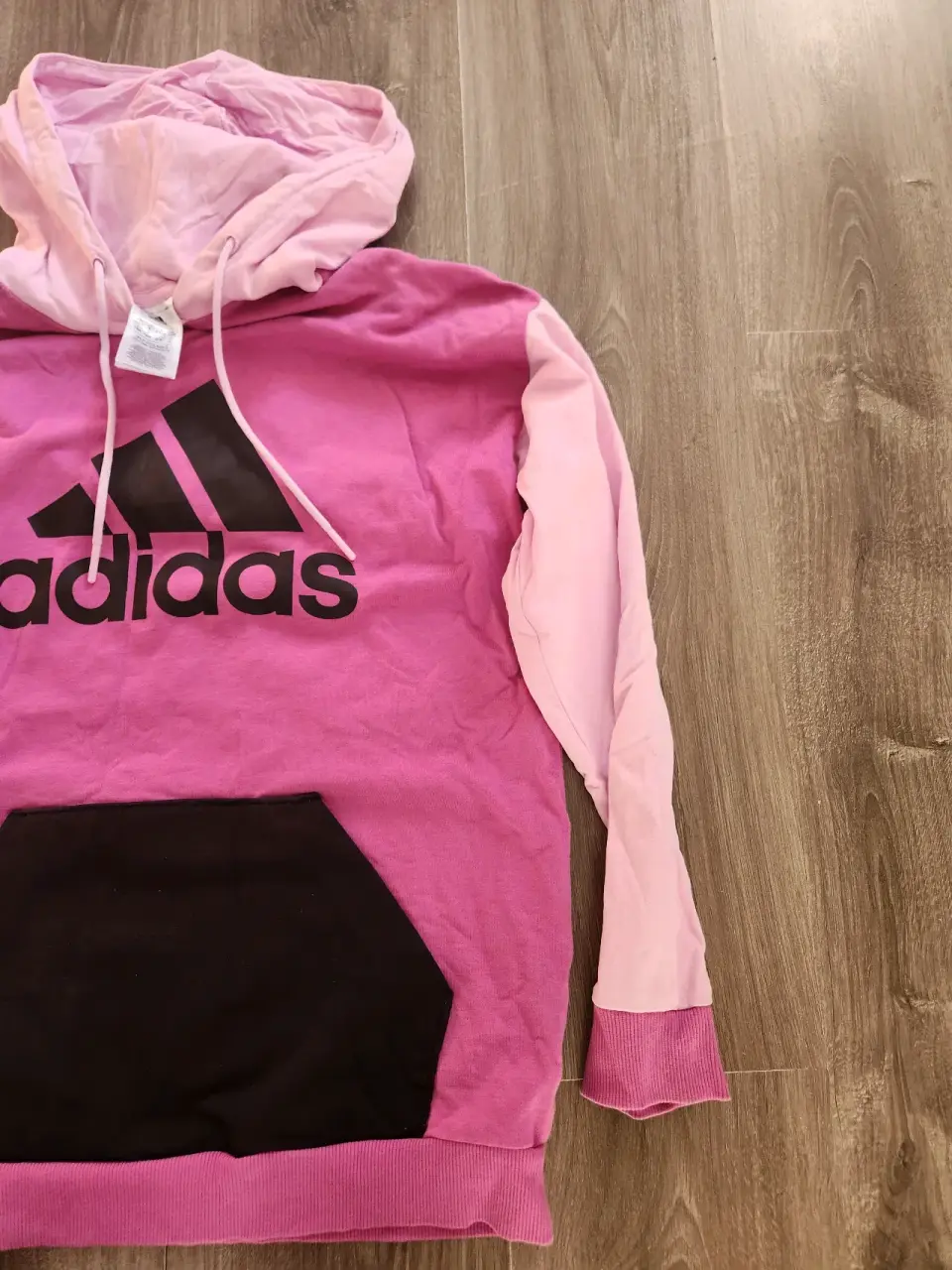 Polerón Adidas rosa estampado - miniatura 4