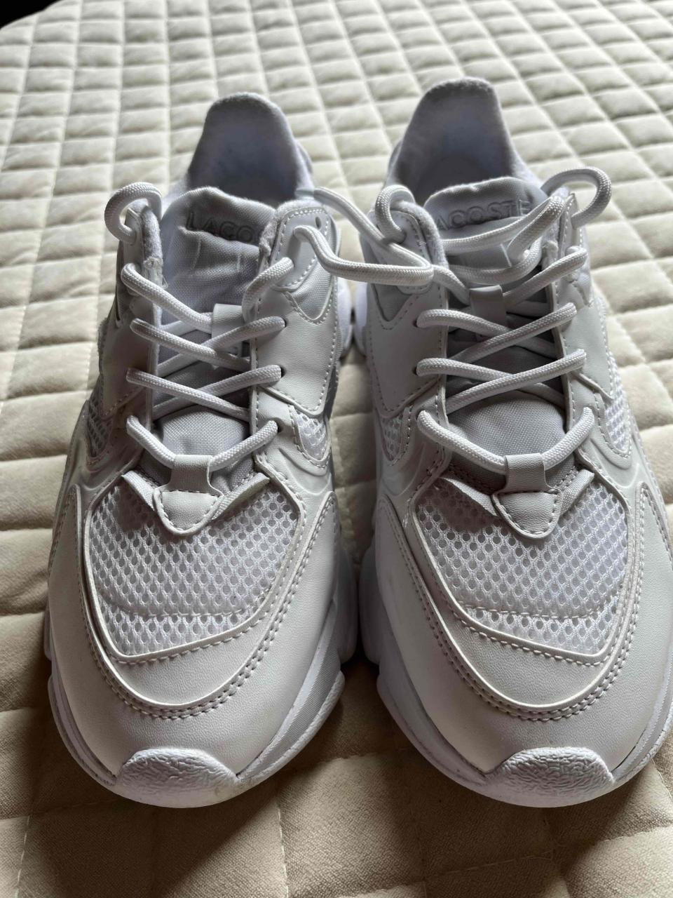 Zapatillas deportivas blancas - miniatura 1