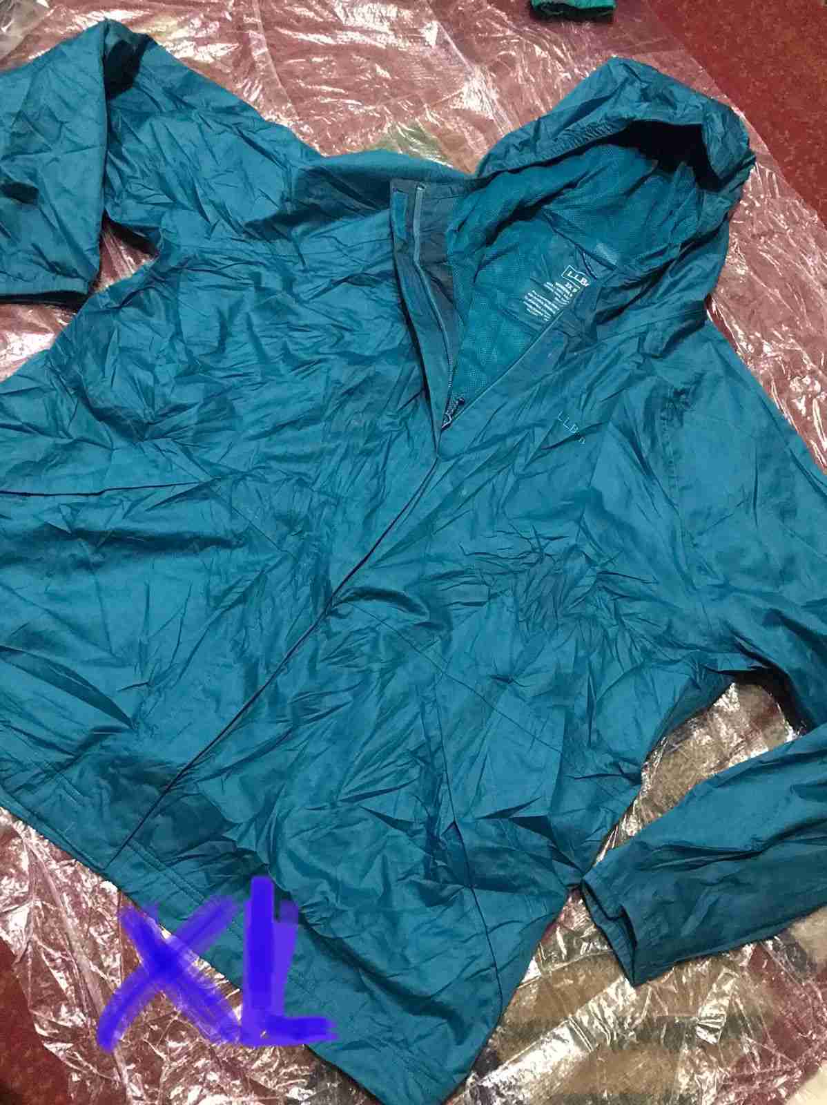 Cortavientos Nuevas tallas (XL y XXL) - miniatura 2