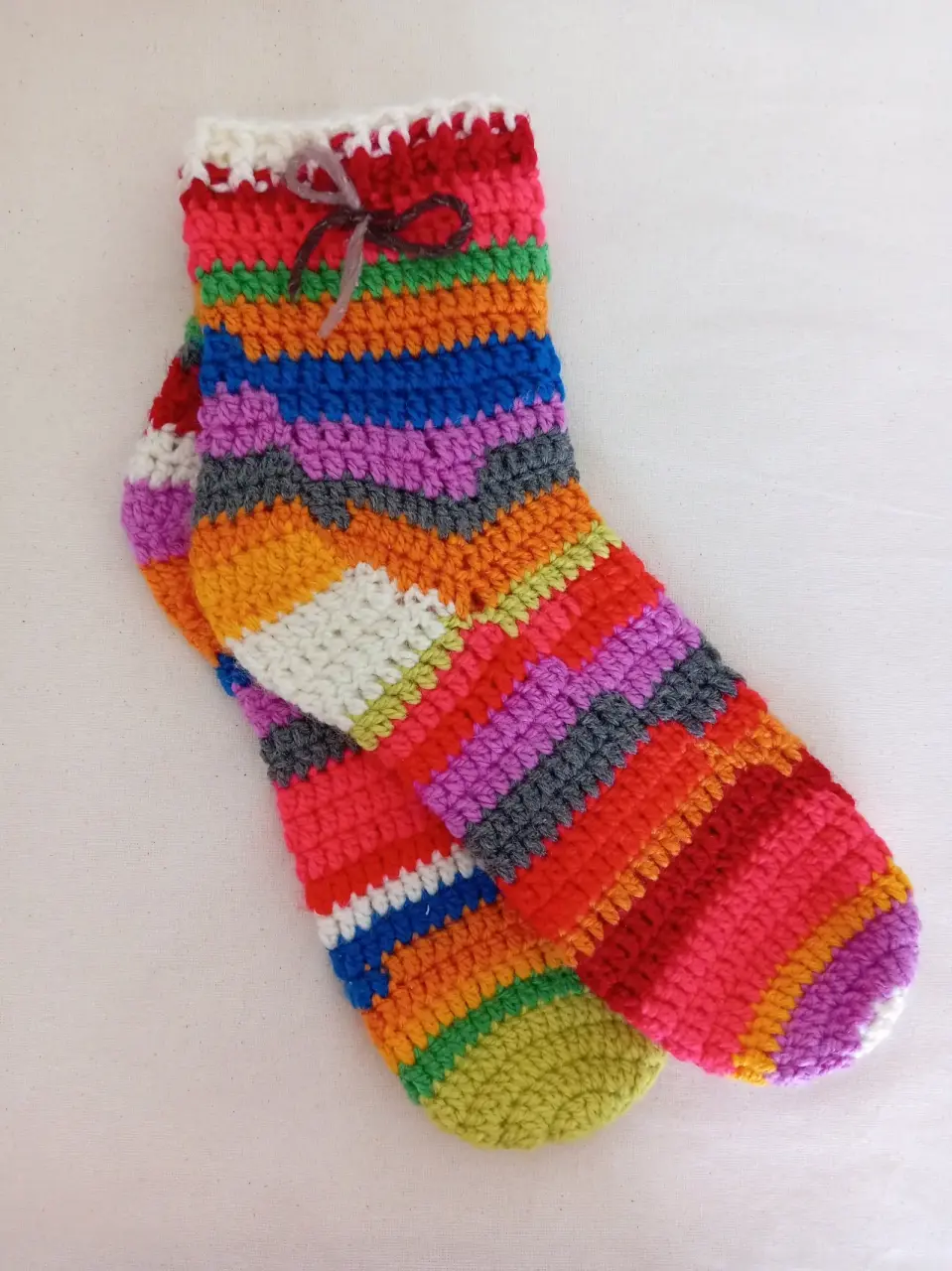 Calcetines tejidos a mano multicolor