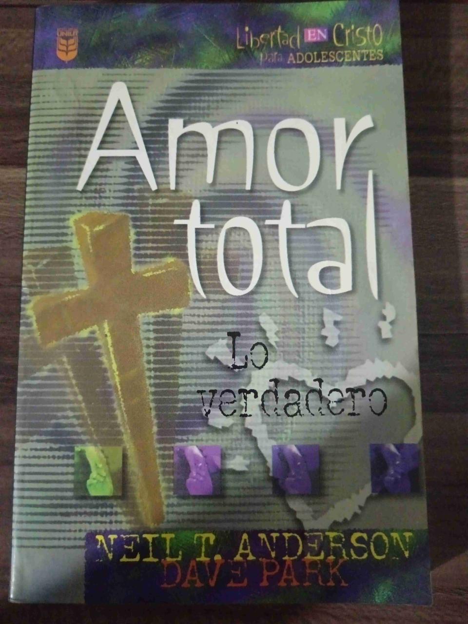 Libro 'Amor total' para jóvenes - miniatura 1