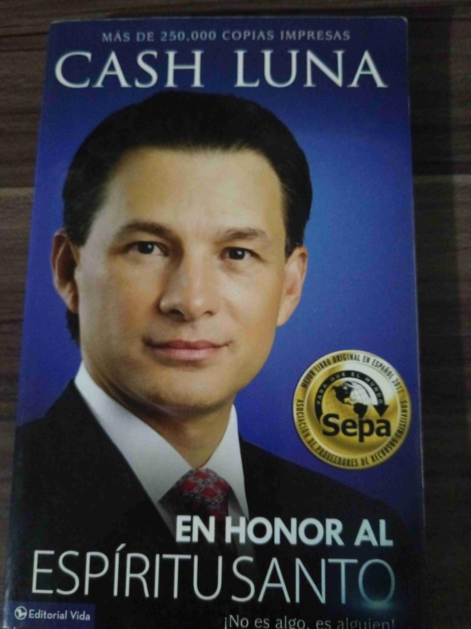 Libro 'En Honor al Espíritu Santo' - miniatura 1