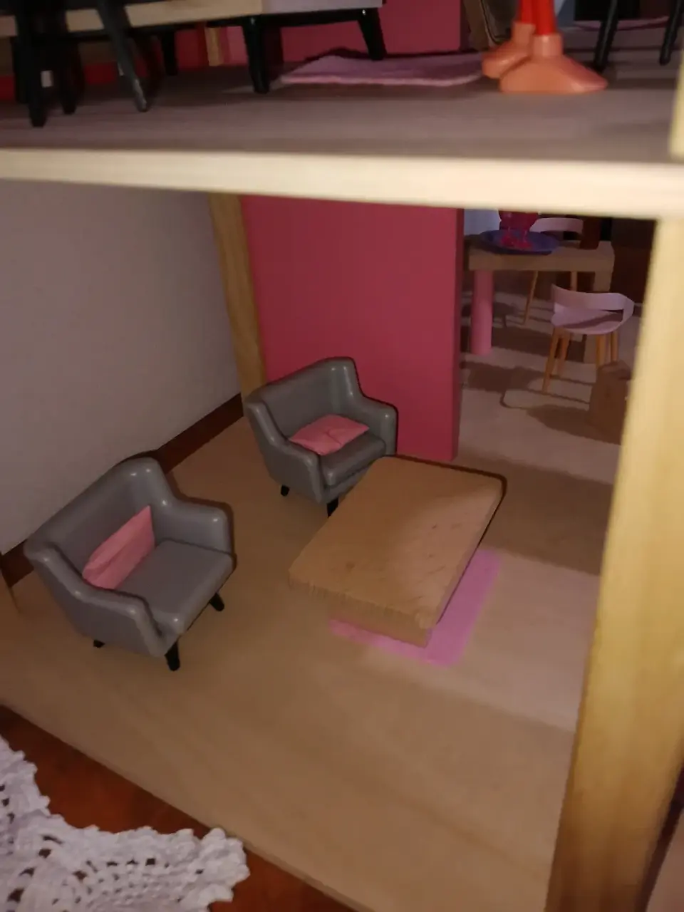 Casa de muñecas grande de madera - miniatura 5