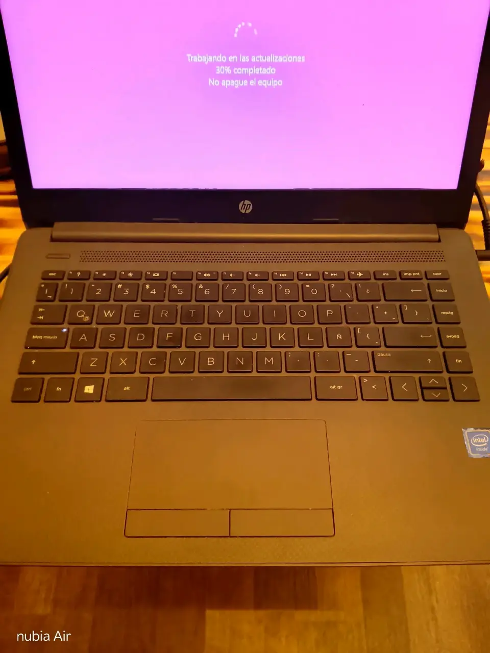 Notebook HP gris oscuro - miniatura 5