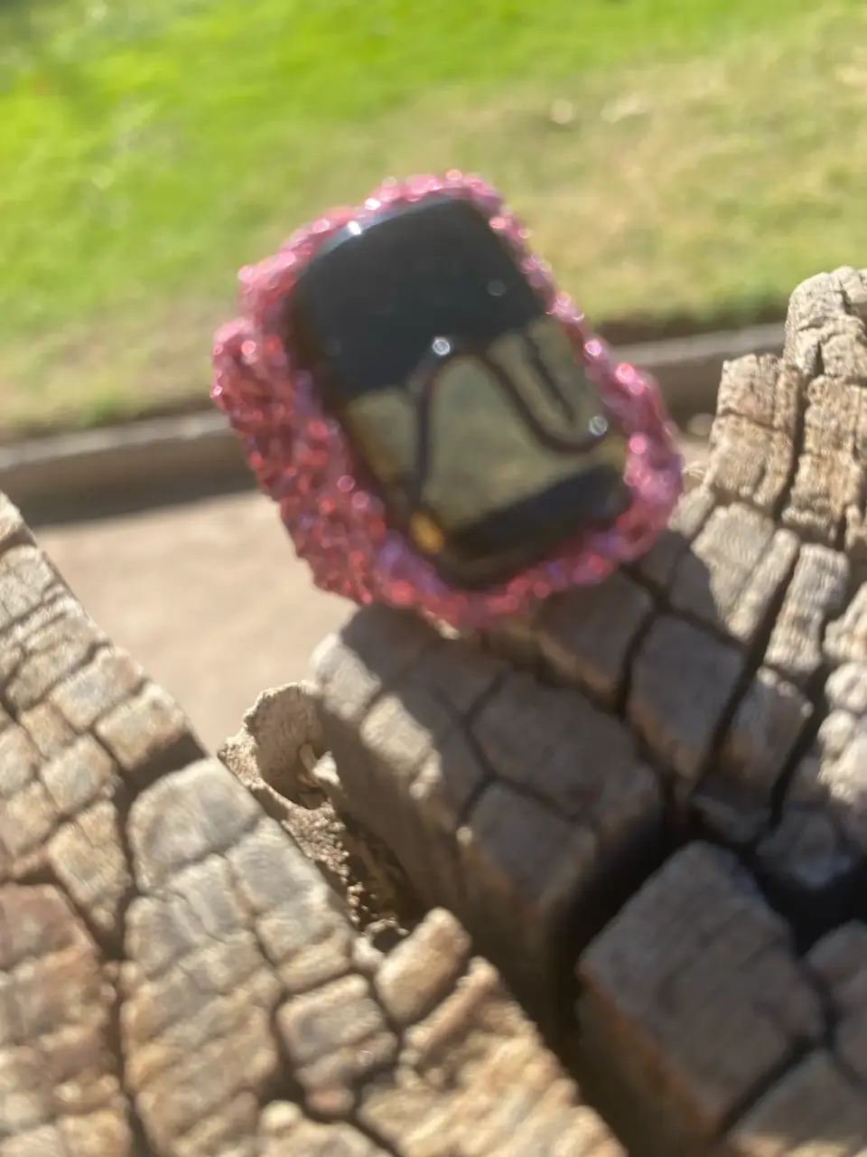 Anillo artesanal dorado verde - miniatura 5