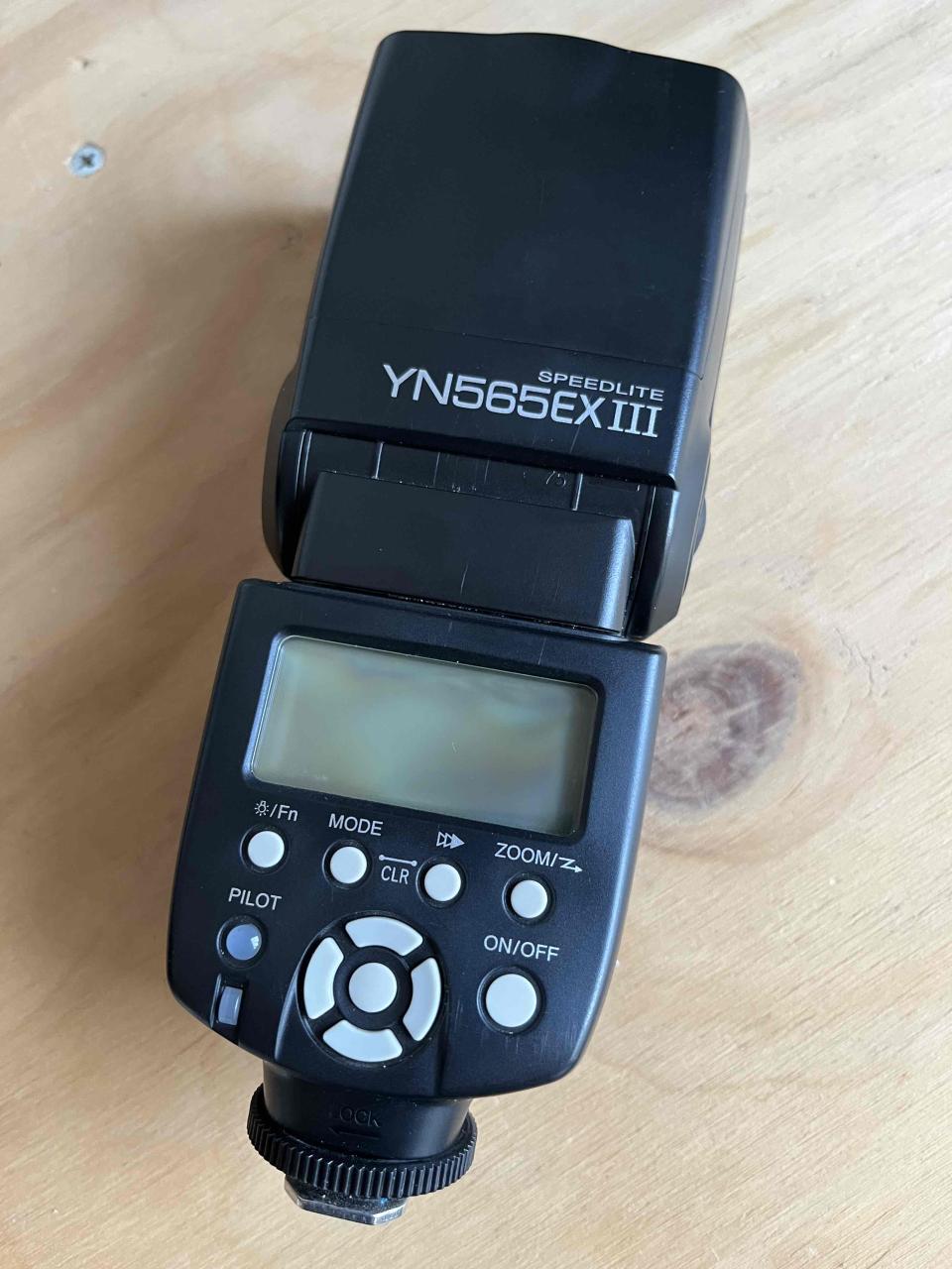 Flash Yongnuo YN565EX III Speedlite - Canon - miniatura 1