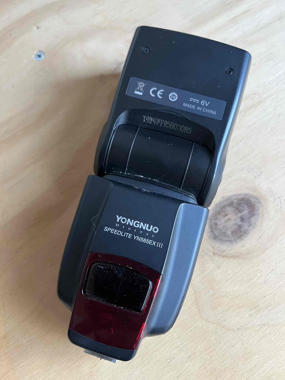 Flash Yongnuo YN565EX III Speedlite - Canon - miniatura 2