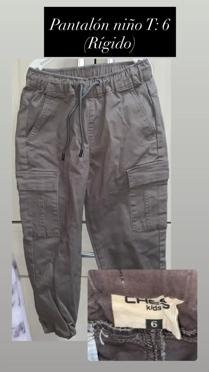 Pantalón niño color caqui
