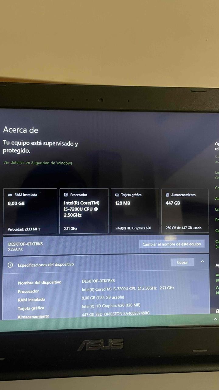 Laptop ASUS 15 pulgadas - miniatura 4