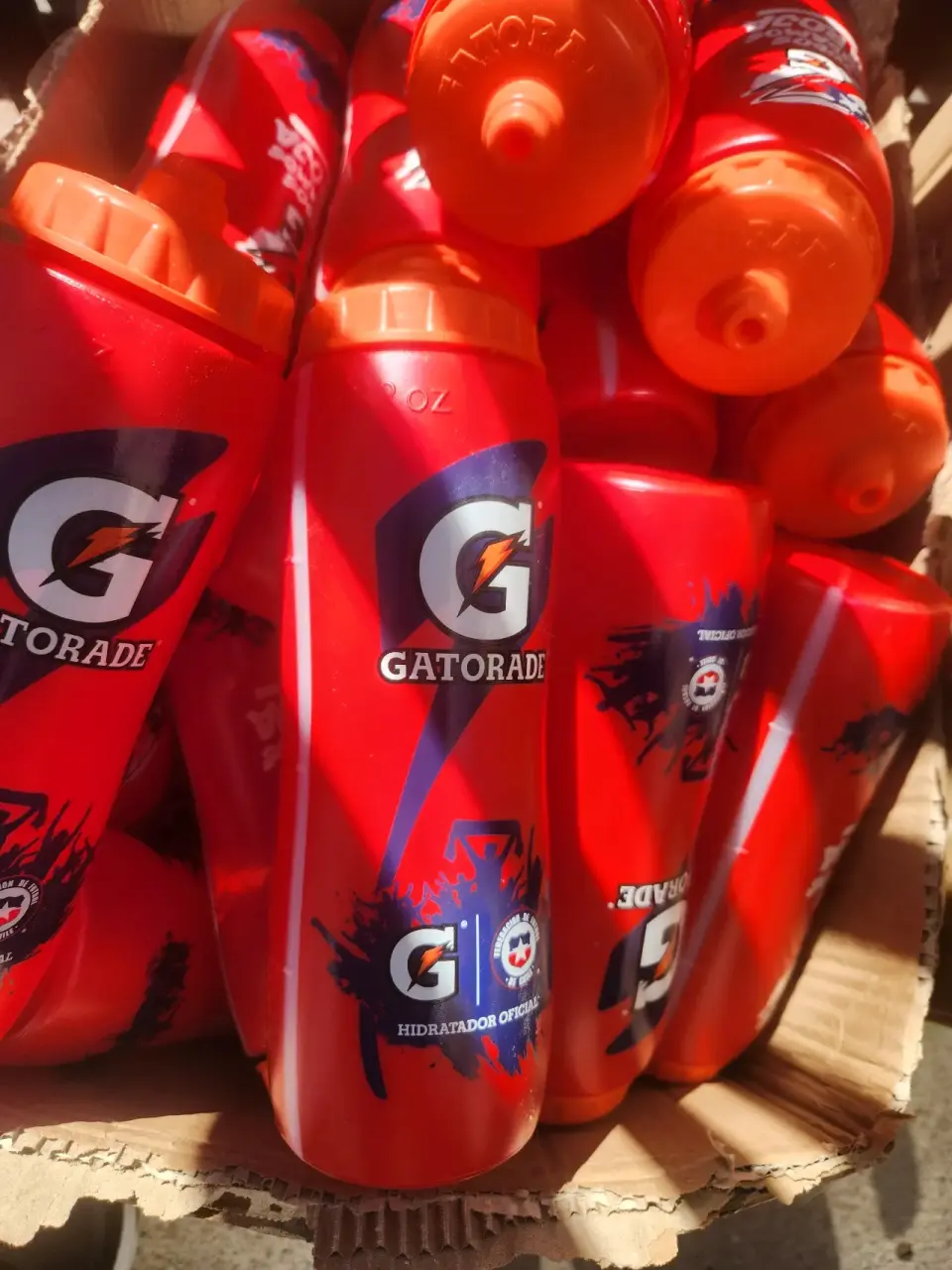 Botella deportiva Colo-Colo y selección Chilena - miniatura 3