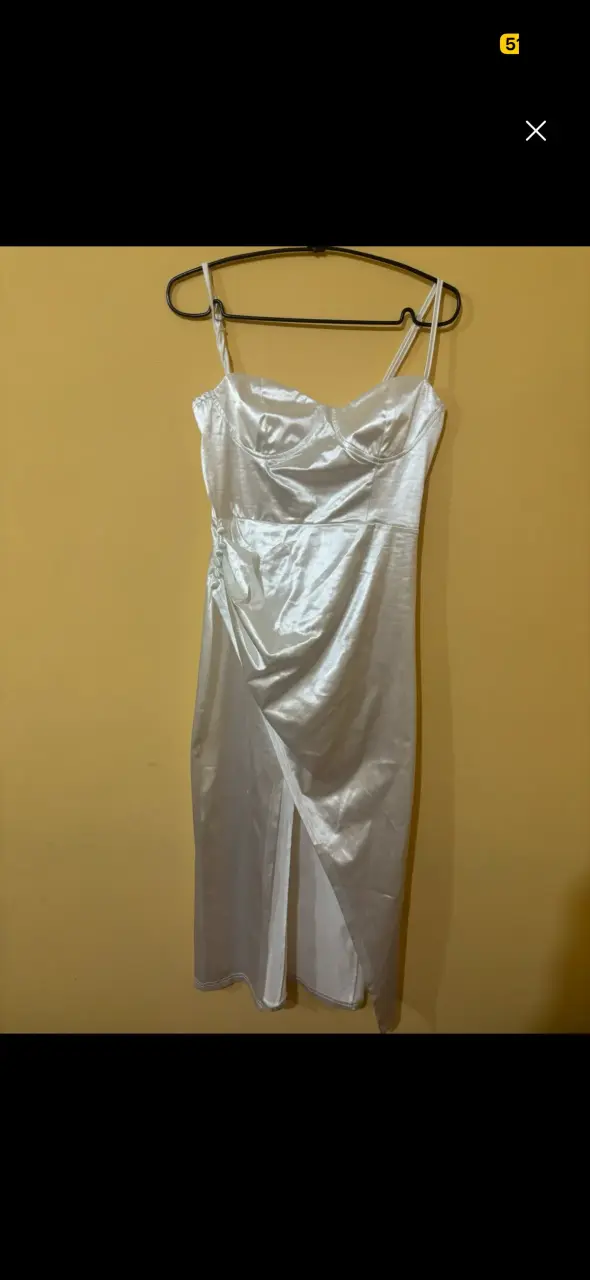 Vestido satén blanco elegante - miniatura 1