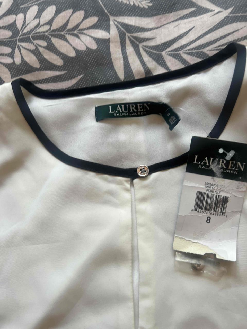 Blusas blancas R. Lauren y J.crew - miniatura 2