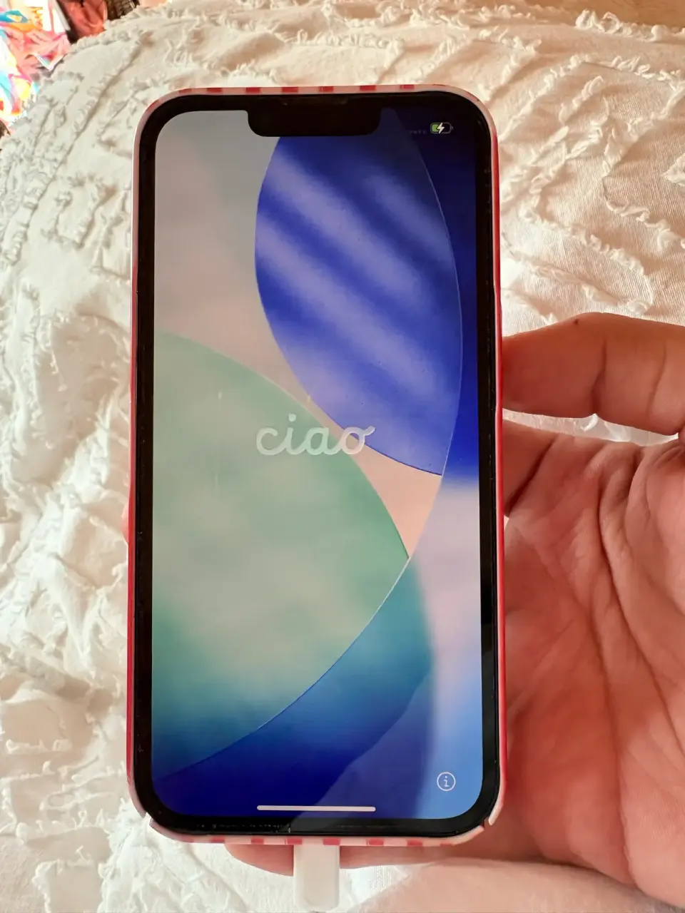 iPhone 13 en buen estado - miniatura 1