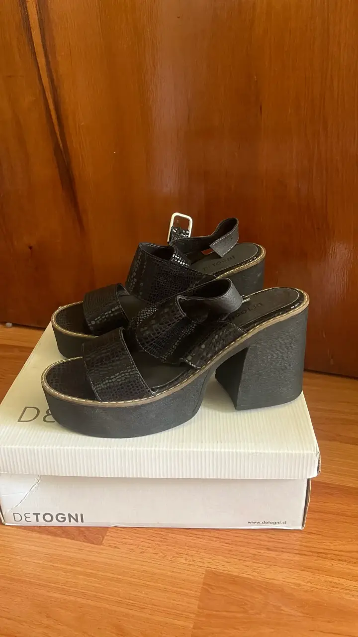 Zapatos de fiesta - miniatura 2