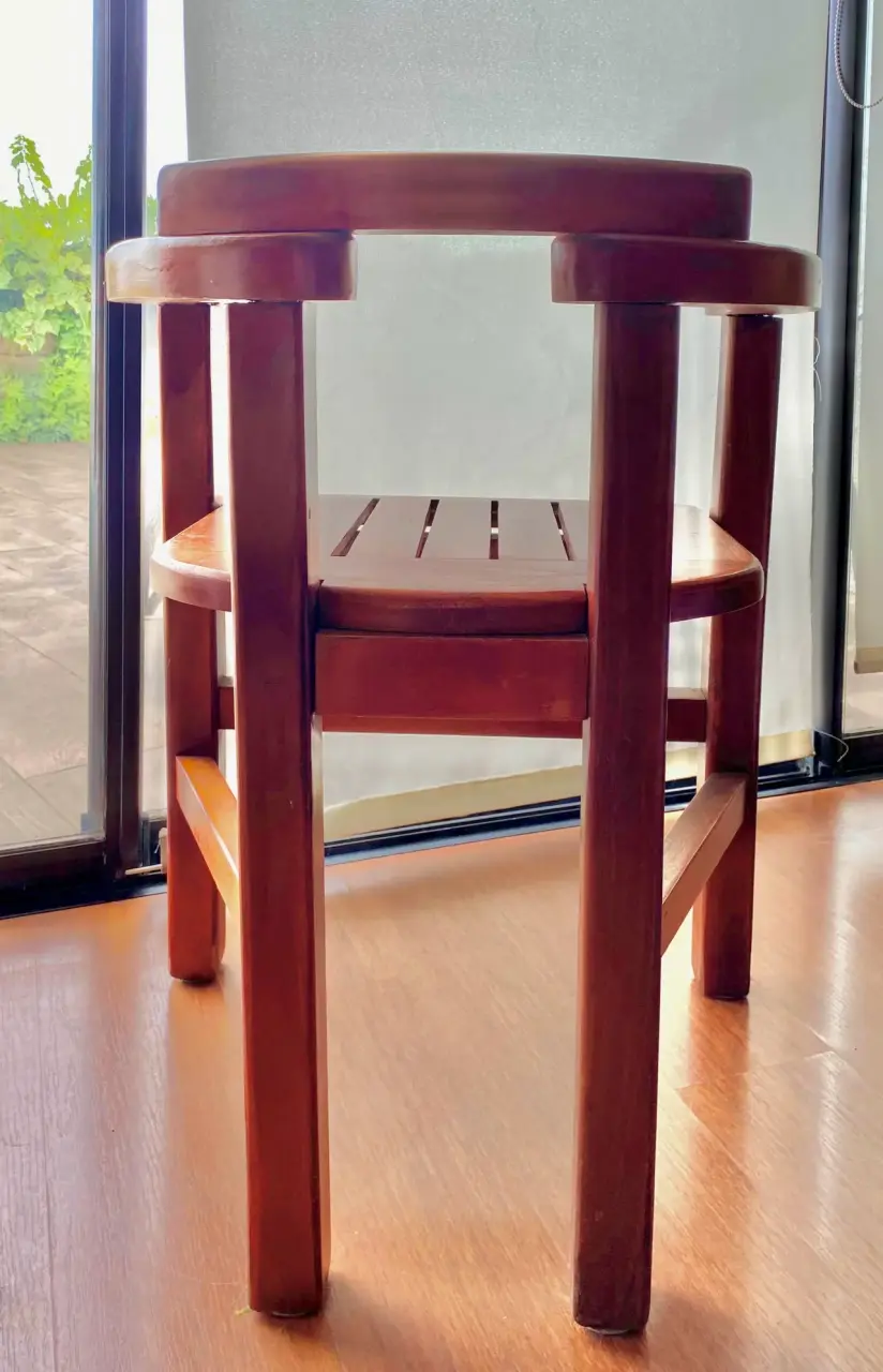 Silla de madera traída de Villarica - miniatura 3