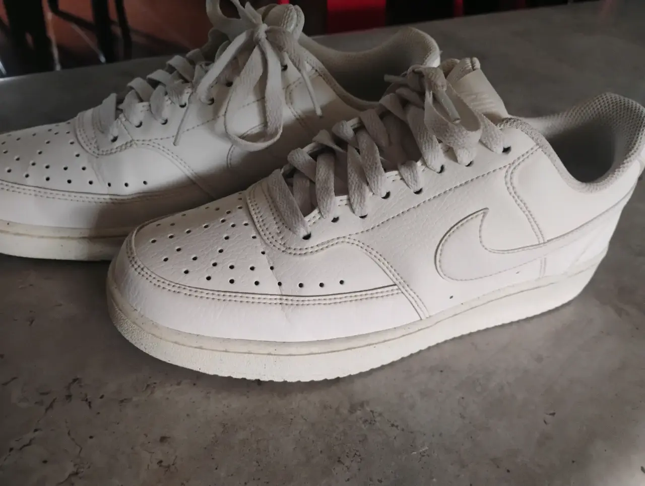 Zapatillas deportivas blancas - miniatura 3