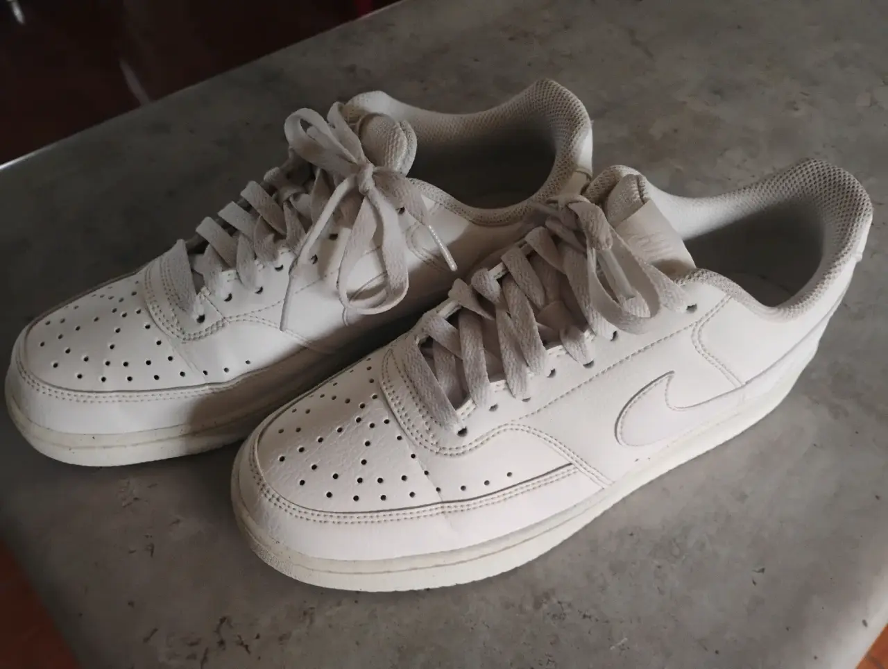 Zapatillas deportivas blancas - miniatura 4