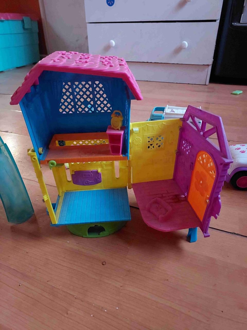 Casa de muñecas Barbie con accesorios - miniatura 2