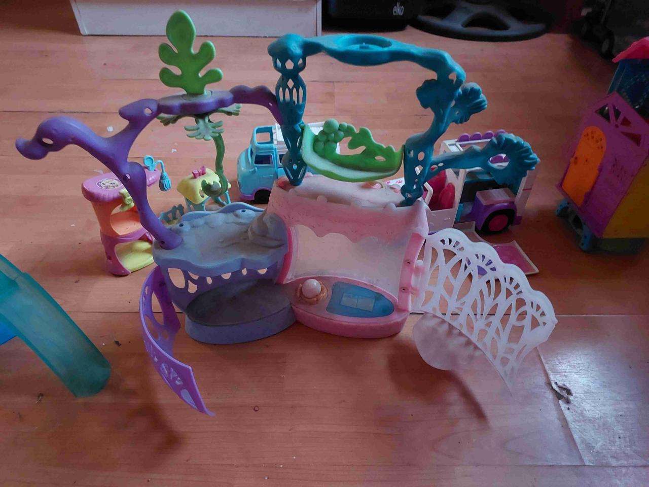 Casa de muñecas Barbie con accesorios - miniatura 3