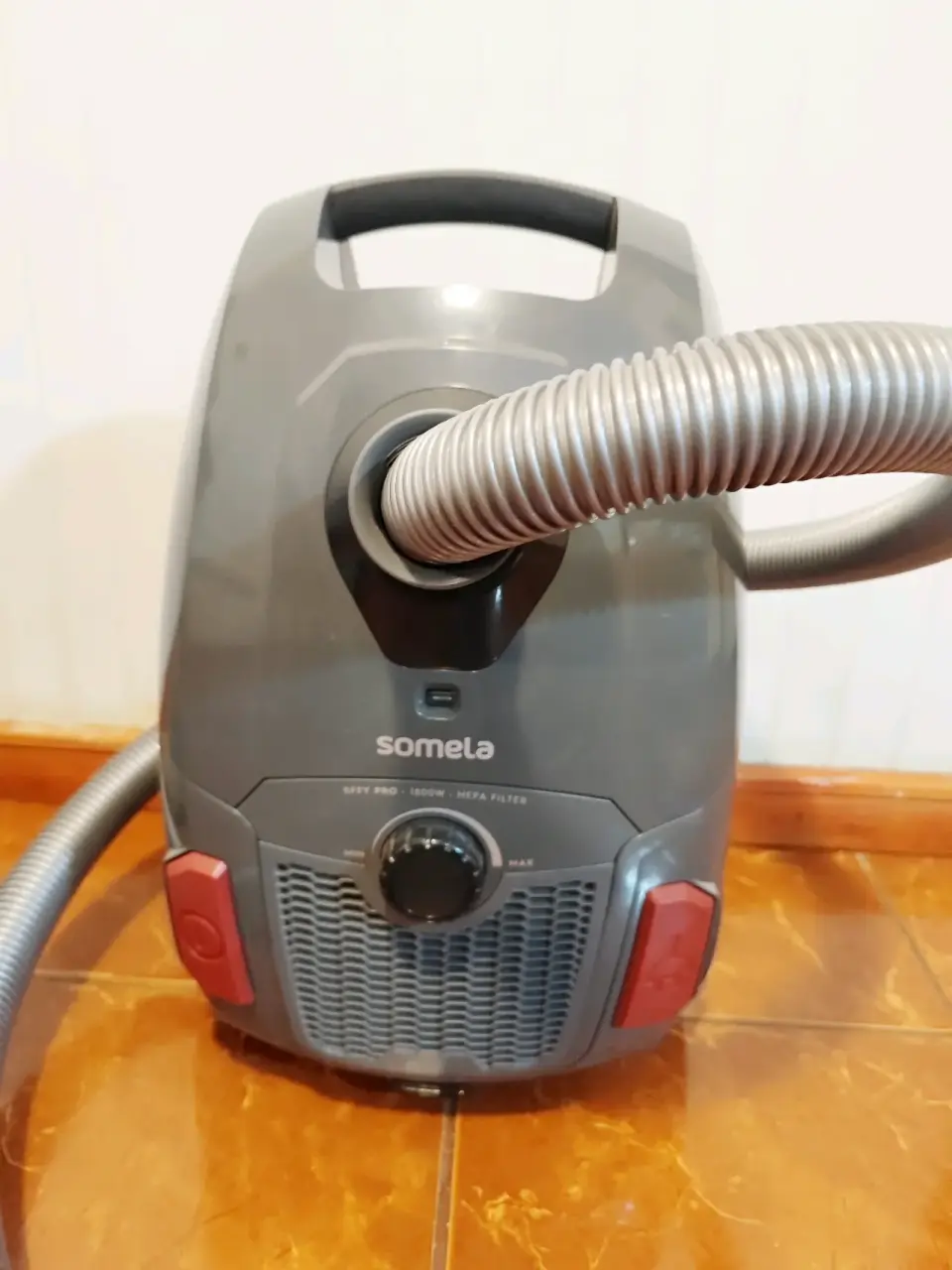 Aspiradora Somela 1800W gris
