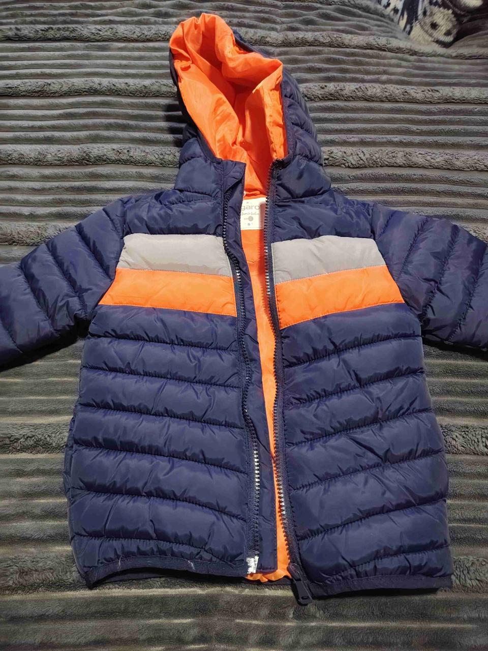 Ropa de niño en excelente estado - miniatura 3