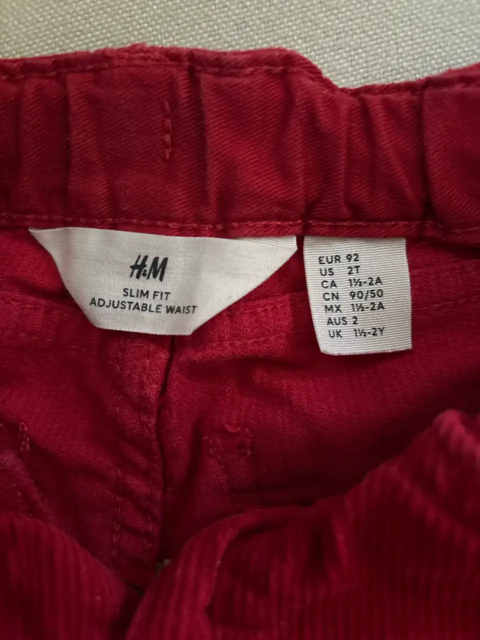 Pantalones rojos unisex T2 - miniatura 3
