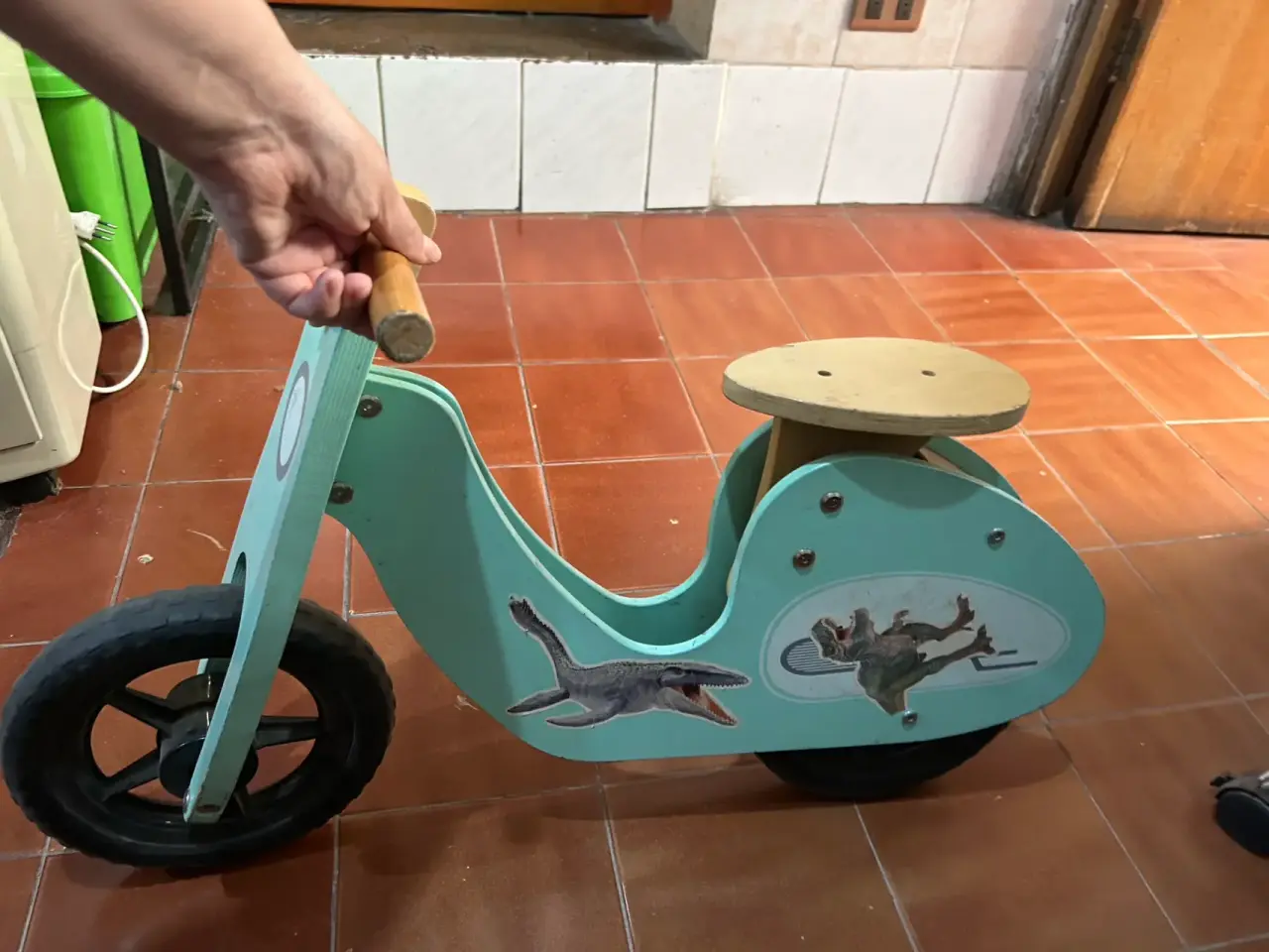 Bicicleta de equilibrio infantil - miniatura 1