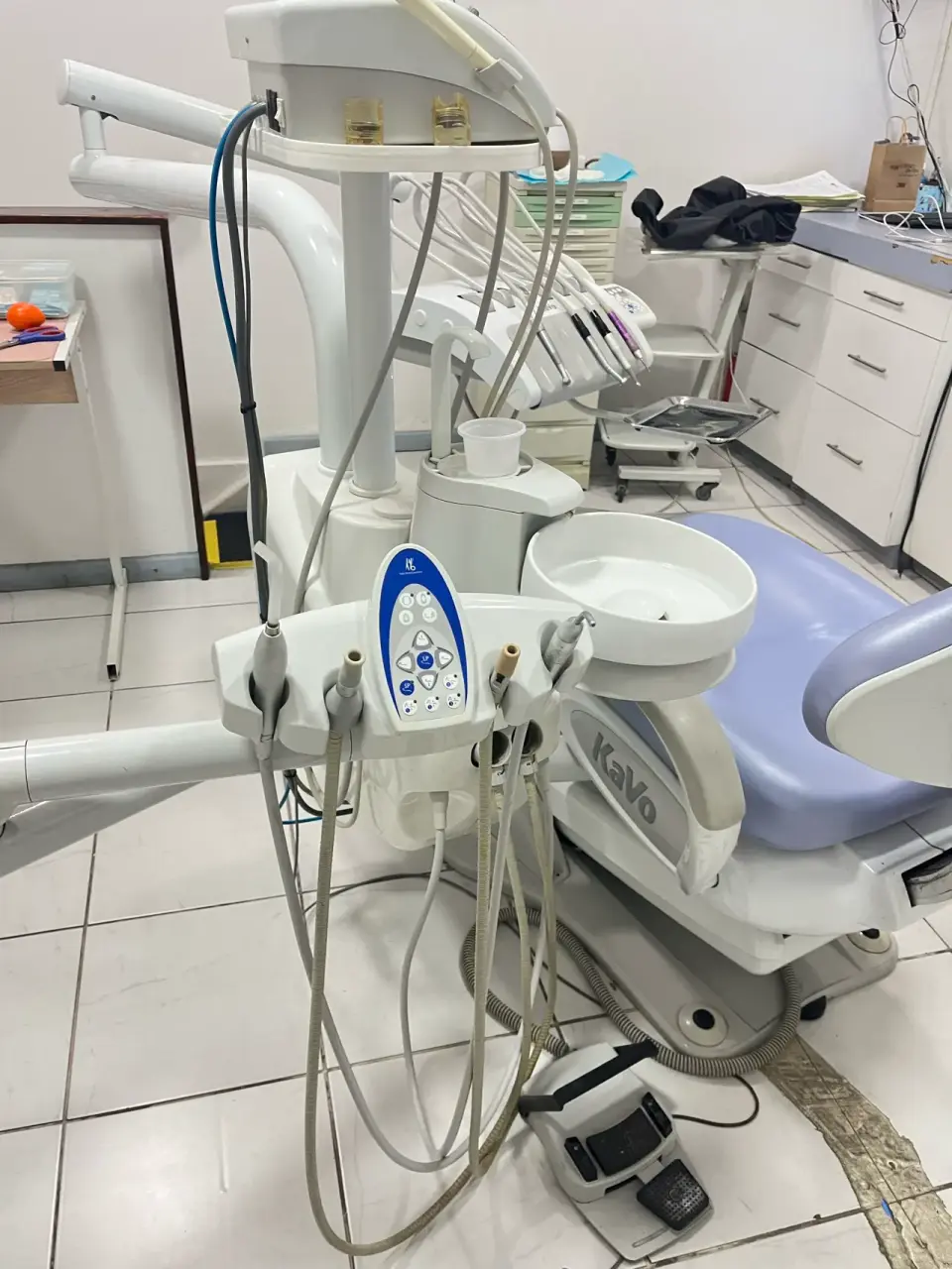 Sillón dental KaVo con unidad - miniatura 5