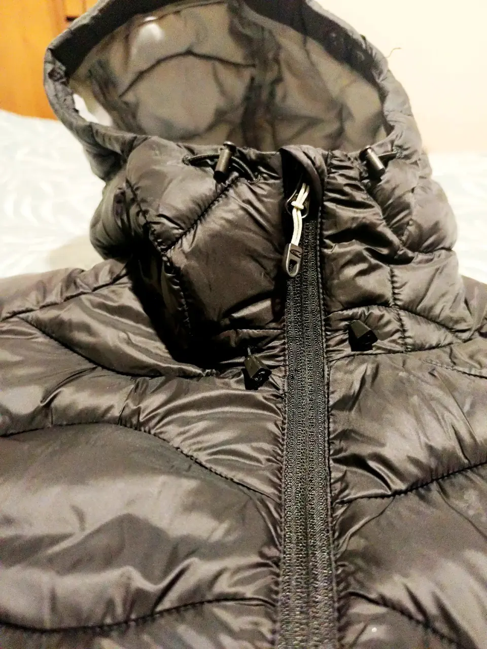 Chaqueta negra con capucha O'Neill - miniatura 3