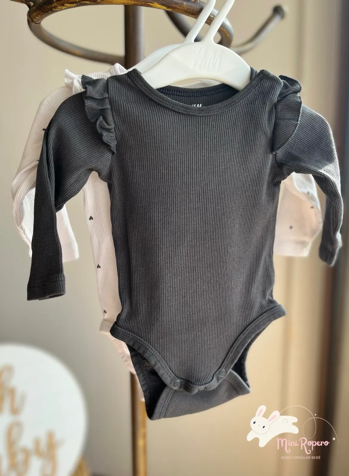 Bodys de bebé con volantes h&m - miniatura 4